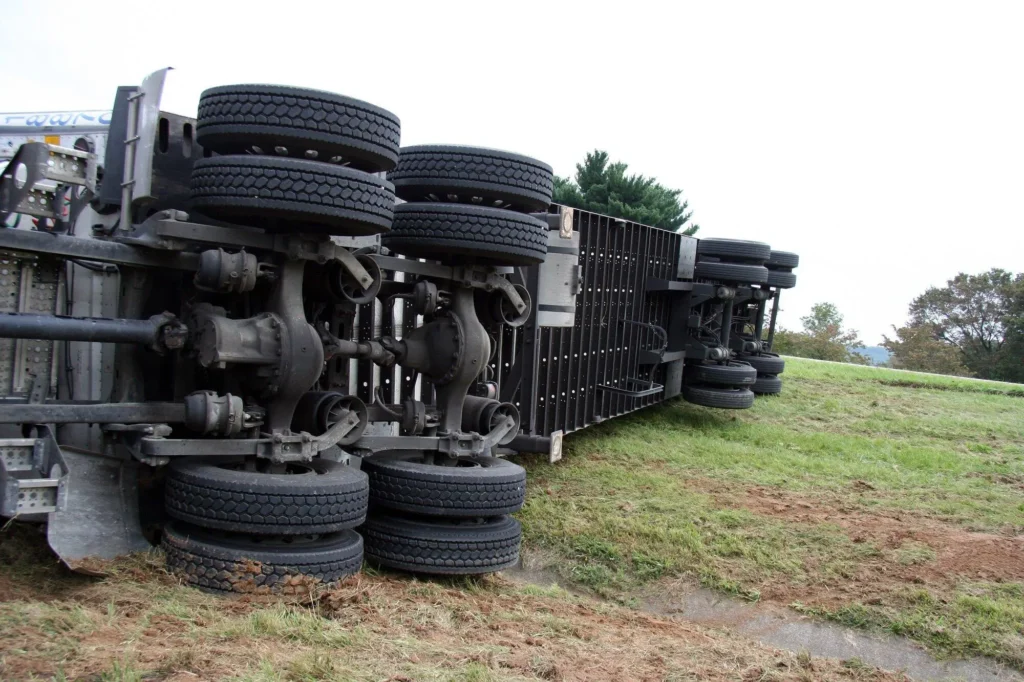 jackknifed semi